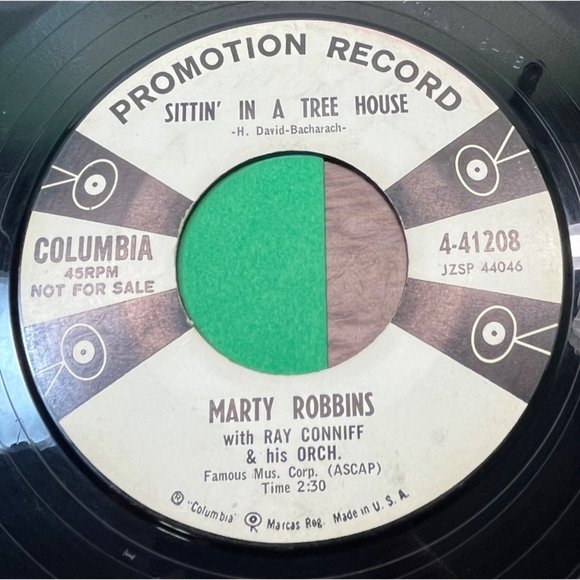 Marty Robbins She Was Only Seventeen / Sittin' in a Tree House 45 Country Promo - Picture 2 of 4